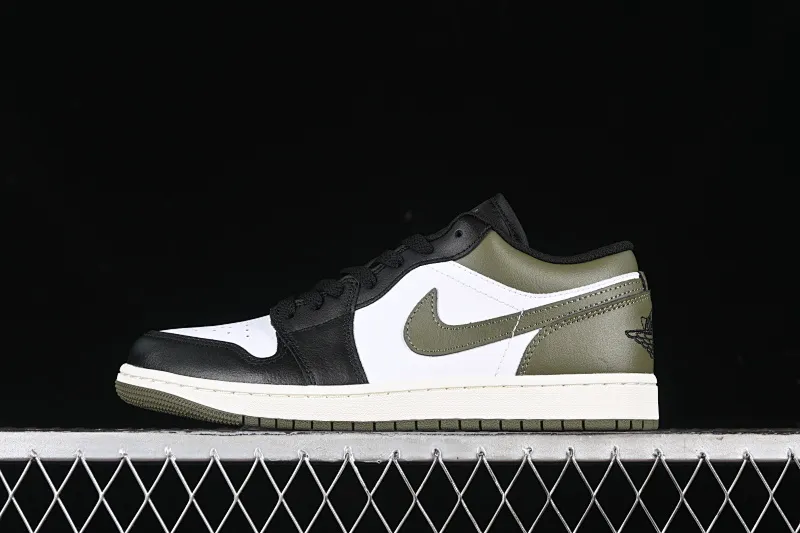 All categories Air Jordan Jordan series basketball shoes Air Jordan 1 Low G version pure original Air Jordan 1 Low "Medium Olive" AJ1 Joe 1 olive green low-top cultural casual sneakers 553558-092